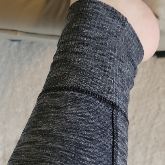 WOMEN'S Athleta Excursion Tight Jogger Leggings Size small dark grey rib knit - Picture 9 of 15